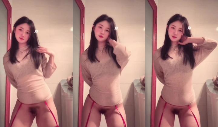 网红主播【水蜜桃桃】美臀舞蹈生 顶臀 骚舞 电臀 背摇