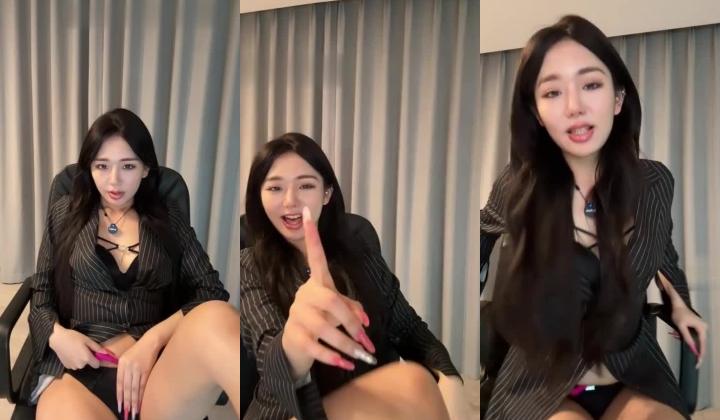 ️御姐女神【jiajia_L】健身女神超高颜值健身房漏出骚货母狗御姐