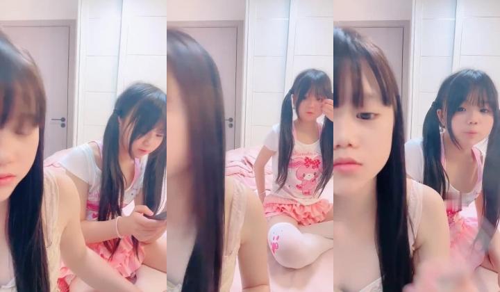清纯双学妹【刚满十八岁】极品粉嫩嫩逼特写 两姐妹都很清纯 奶子超正 舔逼 抠逼跳蛋自慰