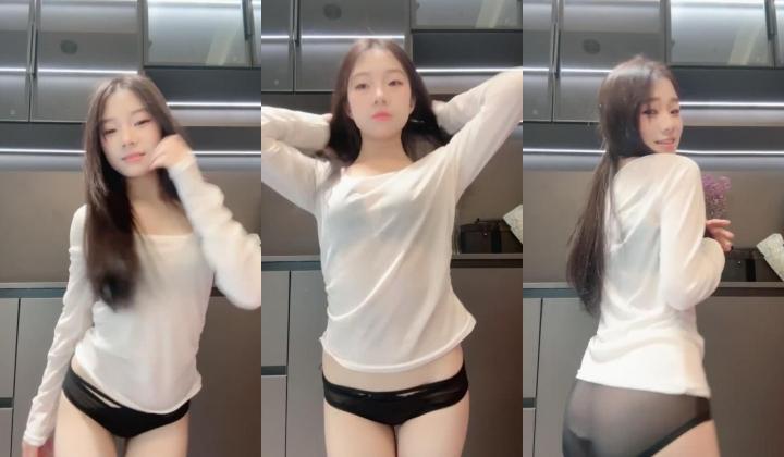 新人学生妹 热舞女神【黎巴啦呀】美乳挺胸~激情裸舞自慰喷水一字马跪地沐浴完美G奶热舞+自慰