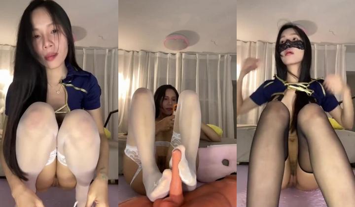 骚逼少妇【Mmo66】，好身材大长腿，玩菊达人，大尺度掰逼诱惑，道具自慰高潮
