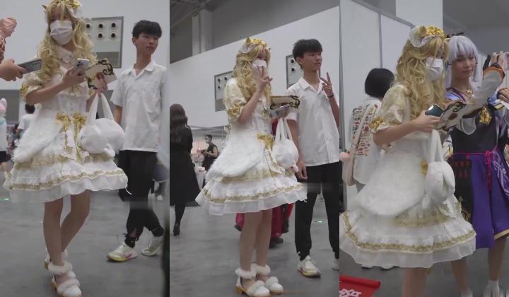 超强画质『BCbananacat』街拍系列 前后抄底COSPLAY聚会里的嫩妹