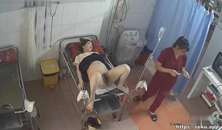 稀有黑客破解医院妇产科监控摄像头完美正面角度高清偷拍几个孕妇 最美年轻孕妇 阴蒂清晰可见