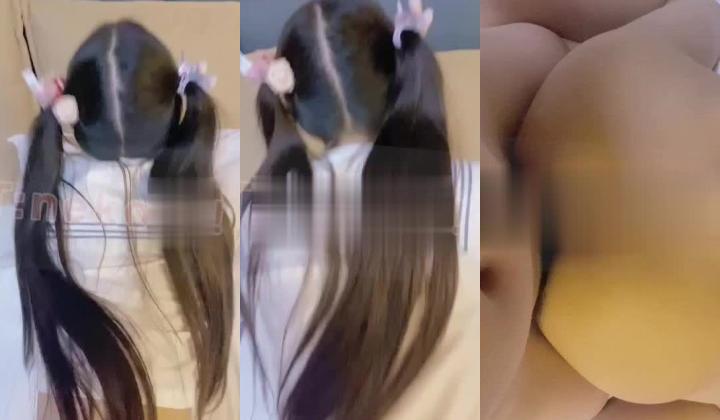 极品筷子腿，萝莉风可爱嫩妹【又又又又鸭】推特私拍8套，自摸啪啪各种制服诱惑