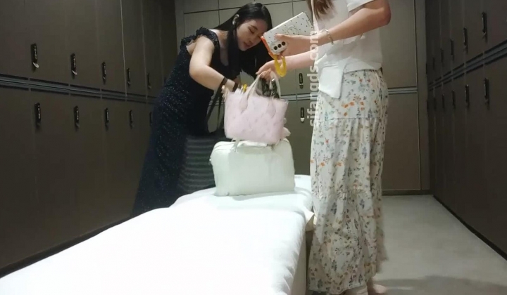 【极品偷拍】国内『温泉会所』贴脸偷拍沐浴更衣泳池戏水 超多青春靓丽美巨乳