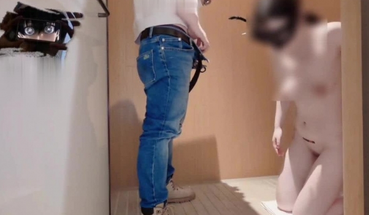 推特BDSM摄影师DOM训犬师边缘调教圈养母狗「端木野」顶级豹纹黑丝骚少妇，淫语自摸调教母狗扇巴掌超级骚！骚逼上灭烟