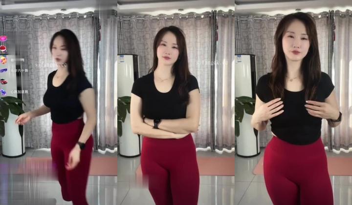 抖音健身婊【拿铁弱肌】大奶少妇，无毛一线天，一对一开腿诱惑，这腿练得还可以