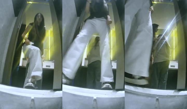 夜总会酒吧女厕后拍各种黑丝高跟 美女如云其中几个性感圆臀大屁股