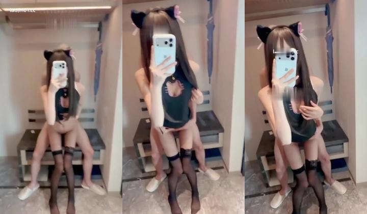 【专约萝莉嫩妹的少男】，依旧豪华酒店约啪娇小萝莉嫩妹！极品无毛白虎，全程第一视角