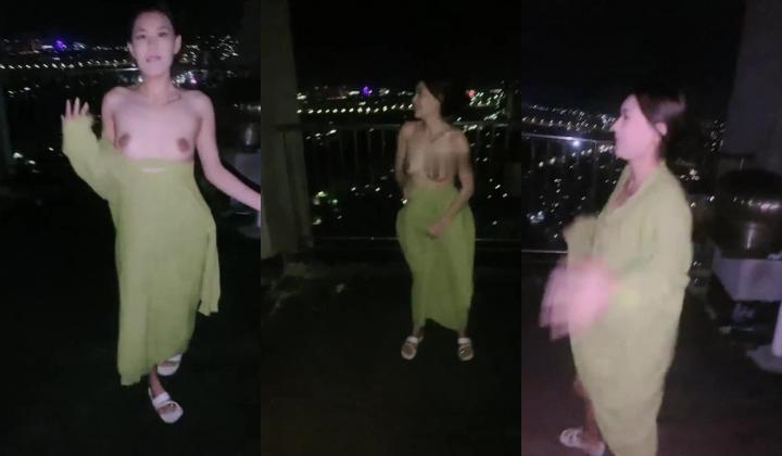【彤姨】高颜值成熟少妇美女半夜路口喷水各种户外露出被抠出喷水楼梯口喷水