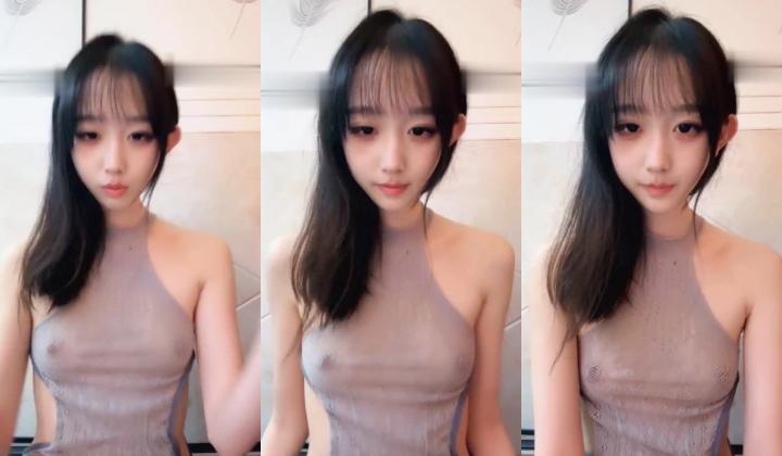 人前女神人后母狗【菠萝吹吹】无套内射校花 精液横流