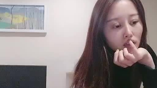 【七天极品探花】休息几天后复出，高价网约外围模特，极品女神，魔鬼身材温柔体贴