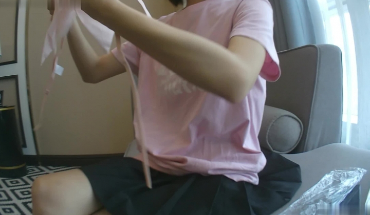 再约00后抖音女主播抠逼掏鸡巴上阵，重庆，颜值身材就不用说了