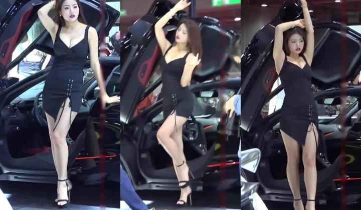广州车展色色的摄影师各种角度 捕捉身材火爆的美女模特各种不经意间的走光