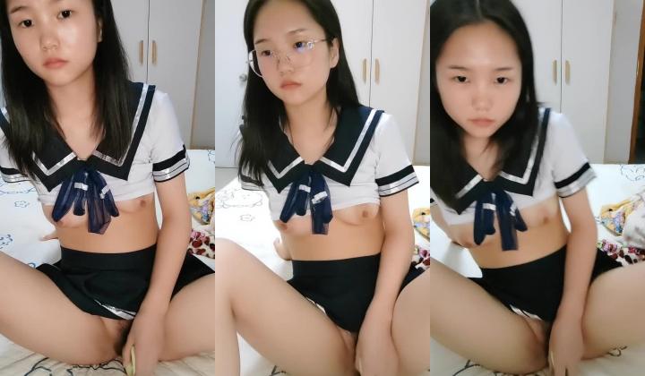 校花下海！超级清纯超漂亮~【大一学生】，楚楚可怜的小眼神，瞬时勾起一众大哥的保护欲