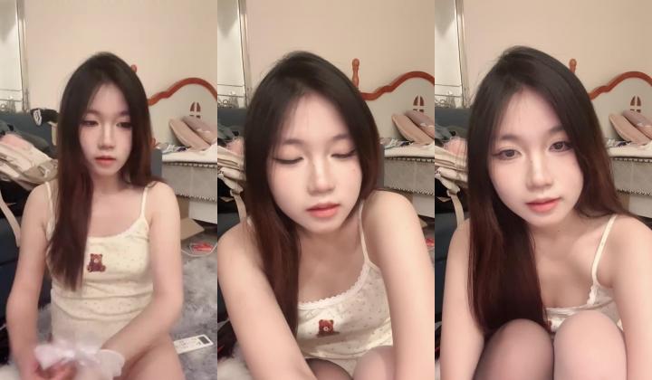 清纯反差妹【猫猫在校】JK紫裙全裸道具自慰啪啪粉穴特写
