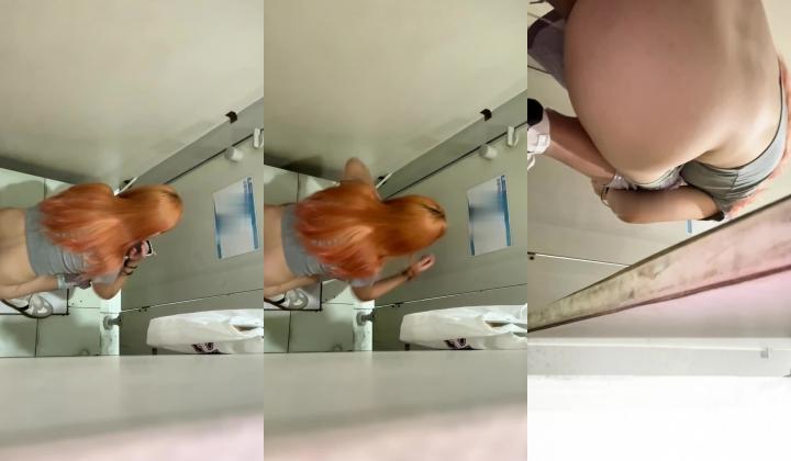 熊学生潜入教学楼女厕抄底偷拍 几个学姐的逼穿着凉鞋头上戴朵红花的极品大三白虎学姐