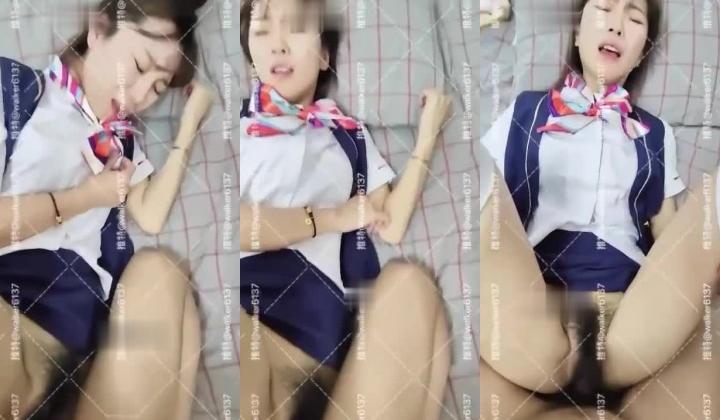顶级约啪大神【狮子座】最新高级付费清纯学妹，蜜桃臀雪白，后入水汪汪，操的嗷嗷叫