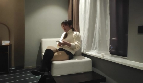 中年妇女收割机 【良家故事】，跟着大神学泡良，这个算是采花生涯中漂亮的了，还有些害羞，很少约炮，