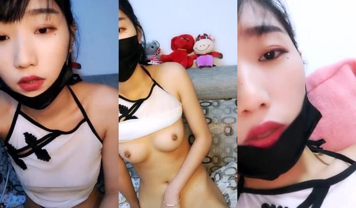 高颜值气质嫩妹主播收费直播秀 身材苗条奶子大小正好 自慰抠穴很是诱人