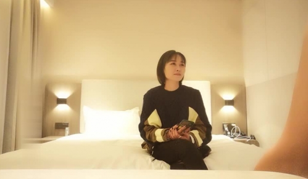 探花约炮达人【午夜狼探花】首战约操刚下海的短发小姐姐 清纯羞涩 超靓可爱 娇嫩莺莺般叫床 扛腿猛