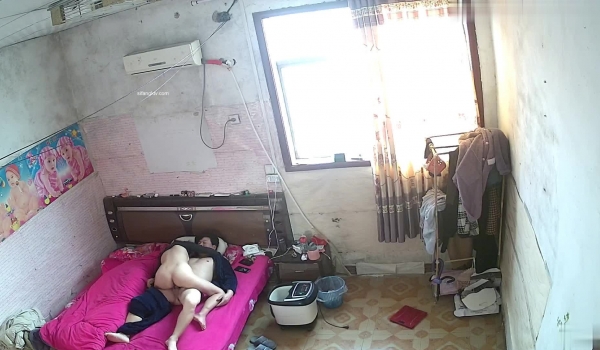 【极品稀缺 ️破解摄像头】大肚男花样后入娇妻 疯狂骑乘 顶操内射骚逼白浆流出 多姿势肆意啪啪