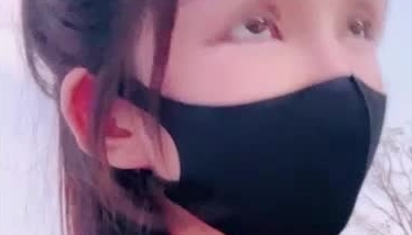 压轴~喷水妹~身材是极品 一对大灯太亮了【户外跳弹】公园勾搭~卫生间狂喷不止