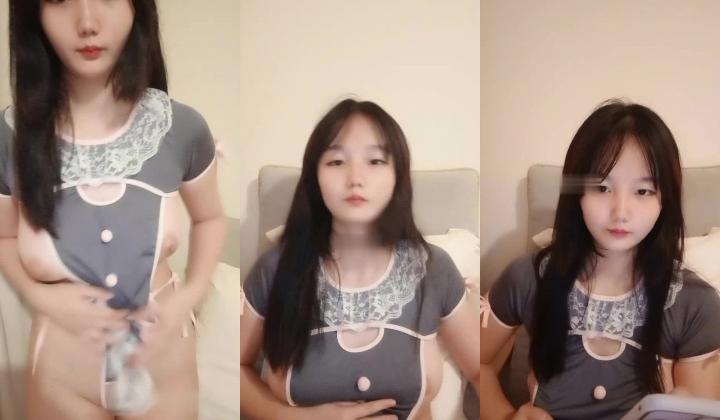 成都邻家妹妹~【一起来贴贴】学妹下海全裸跳蛋~跳蛋~近期最清纯的小嫩妹，学生气息浓郁