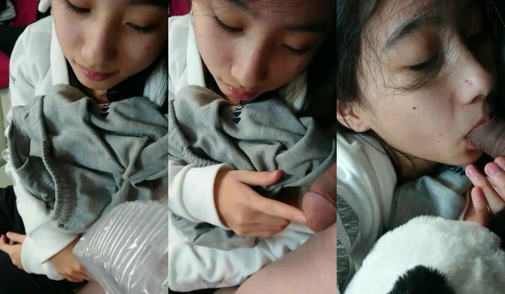 【泄密流出】精品推荐！圈养女孩 刚刚成年的粉嫩微乳小美眉，被大叔玩弄身体抠逼体外射精等153V