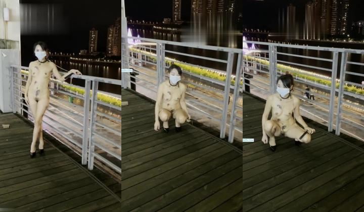 最新流出超顶露出狂人淫妻 悠悠姐 十字路口大马路边上全裸自慰 转珠AV棒爆插浪穴完全被性欲吞噬