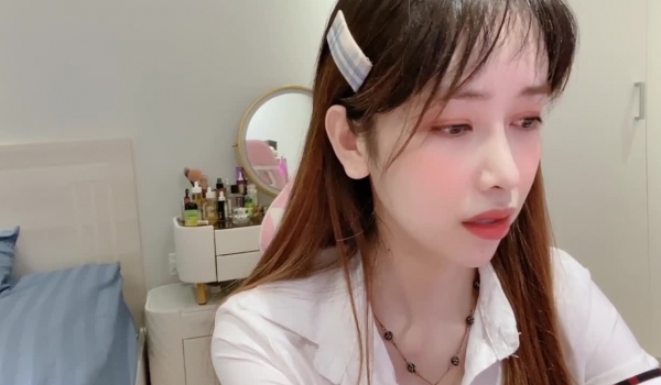 ST专卖店，【ANNA102】白虎女神，不看后悔，神仙颜值，小美女乖巧可爱，纯欲天花板，超赞，撸