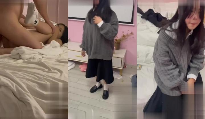 吃瓜 霸凌何时休 被疯狂扇耳光，脱光衣服被人一顿无套猛操，好像还操开心了，靠