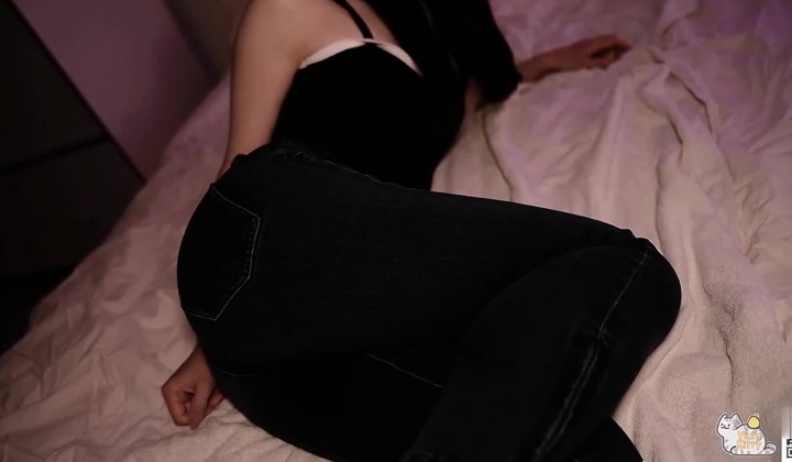 Yuzukitty 柚子猫 美甲足交