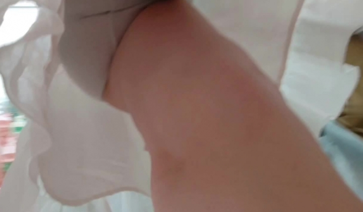 【抄底CD合集】丧心病狂的操作 刻意约妹子出来玩偷偷抄底