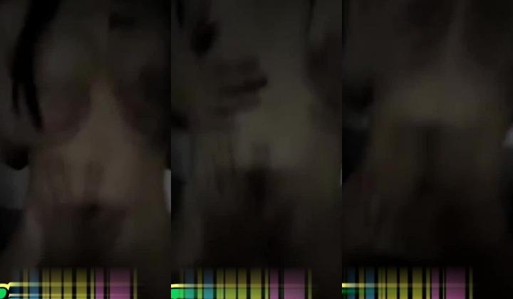 玩的就是真实十年约炮大神【一杆钢枪 】推特私拍，乐忠于开发调教高质清纯女学生3P调教