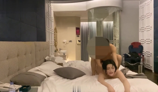 麻豆探花推车哥 ️约炮科技脸气质模特性感肤美丰臀美腿叫声可射