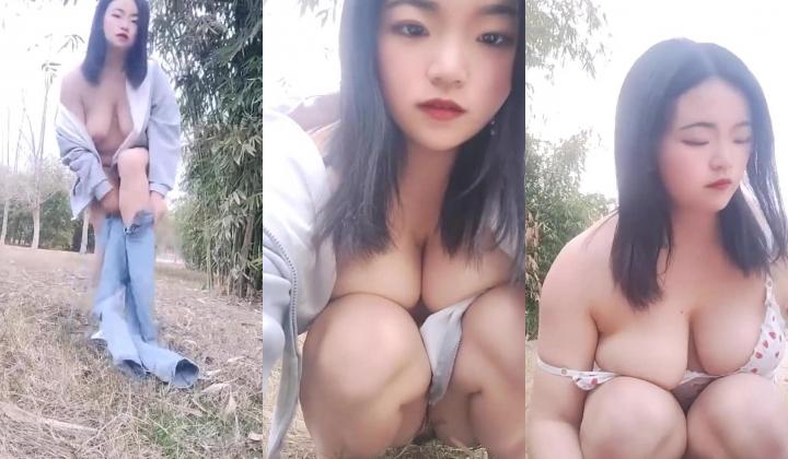 【户外】【茜茜小母狗】合集，户外露出刺激，高速公路，公交车站，男厕所~玩的就是心跳