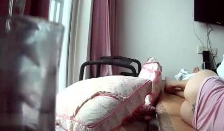 【家庭摄像头】家庭摄像头绝版精华篇，亮点：瞧瞧几位哺乳期妈妈如何喂奶的