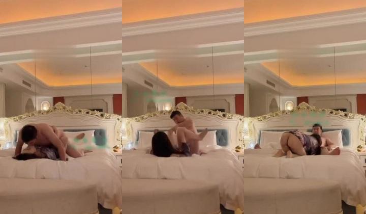 最新抖音泄密！江苏大长腿顶级美女【小辣椒】露出自慰线下约炮大哥啪啪做爱