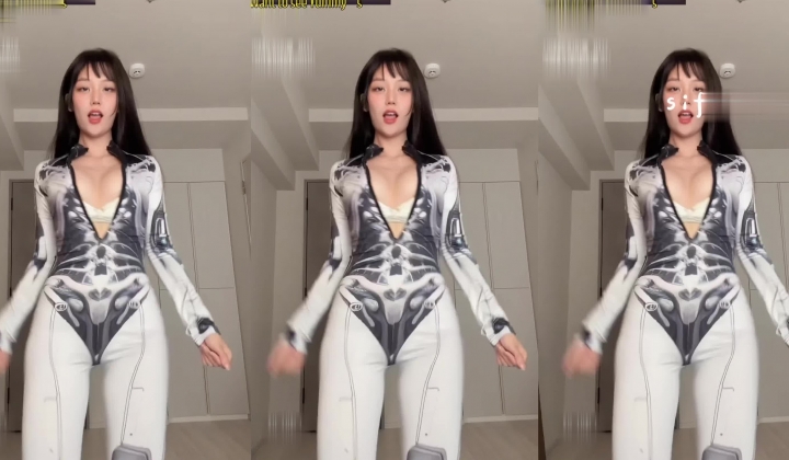 艺校活泼露脸美女【玉米yum_707】最新VIP裸舞，谁说要看我打高尔夫摇的