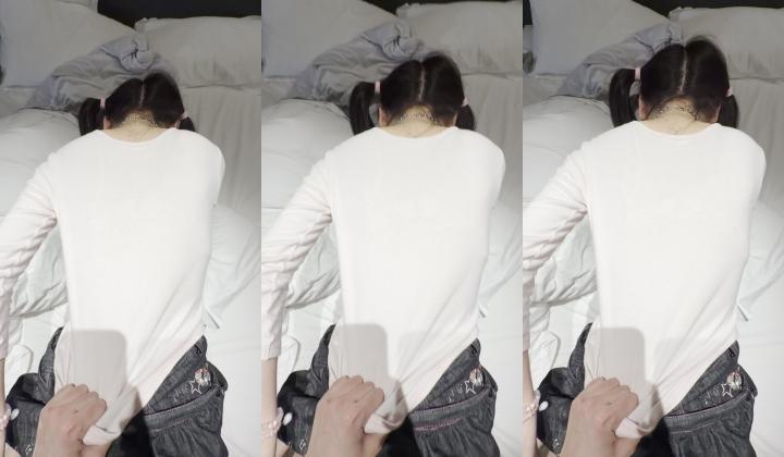 南阳JK无毛双马尾少女嫩妹，每个男人的梦想，足交啪啪拽着头发后入开车