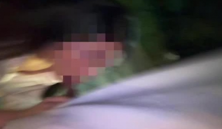 推特西安夫妻主，追求及时行乐的生活「Kiy夫妻」滴滴打车在车上口交，户外露出做爱，三亚酒店性爱，