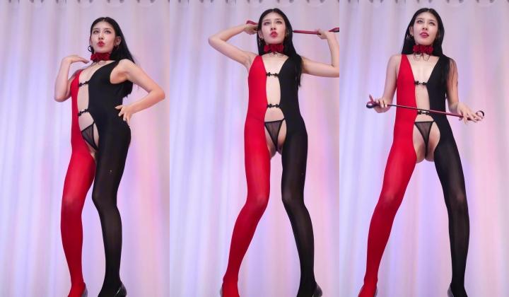 【红玫瑰舞团】异域风情骚气小美女『KK』双视角透视裸舞 各种性感内衣激情顶逼秀