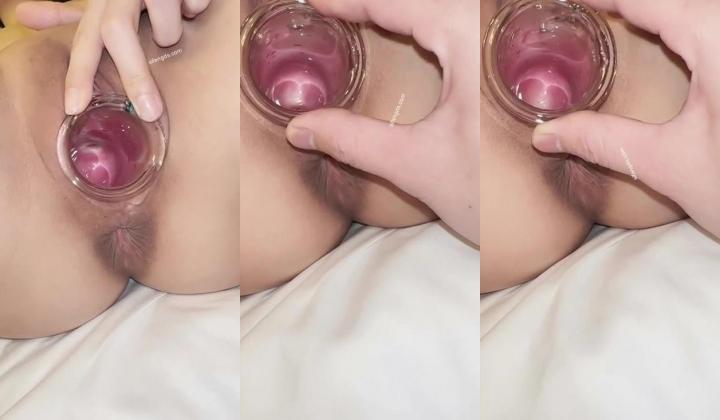 字母猎奇必备！极度SM重口，舞蹈生姐姐【依然】各种花样玩法，暴力异物扩张3P女女露出喝尿
