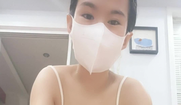 最新变态定制！空降全国大开眼界！极限重口女神【南京小姐姐S】圣水黄金外卖，圣水调教狗奴，对话粗暴