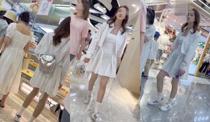 【KFC】身材极品的韩范美女逛街走出自信的步伐·白色内内