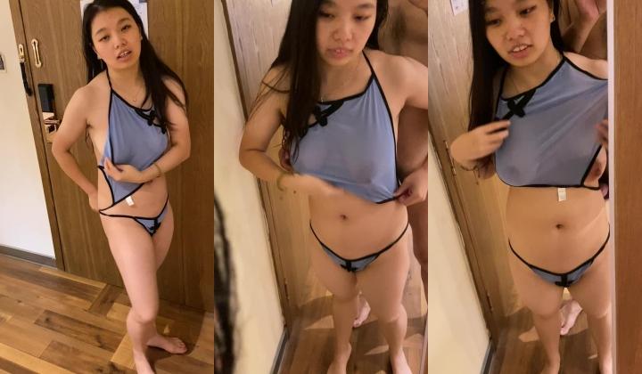 龅牙丑女长相不行胜在够骚，大方露脸性爱啪啪，炮弹乳又大又柔软