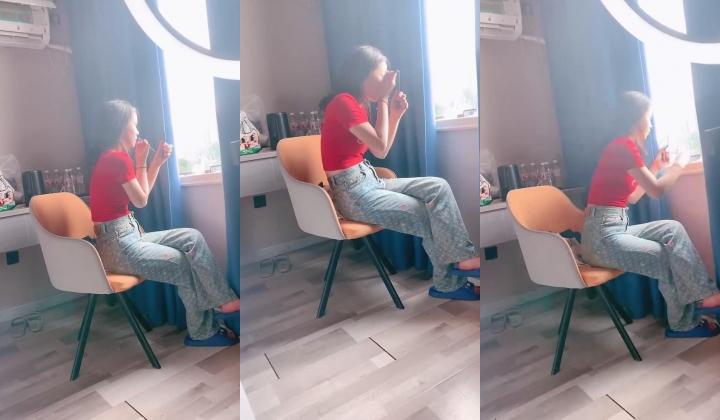 ️清纯学妹【你的宇吖】超嫩校花学妹 一线天粉穴被狂操