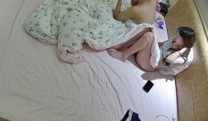 酒店偷拍大学生情侣样子稚学妹希腊脚班花周末和男友在酒店做爱被干多次
