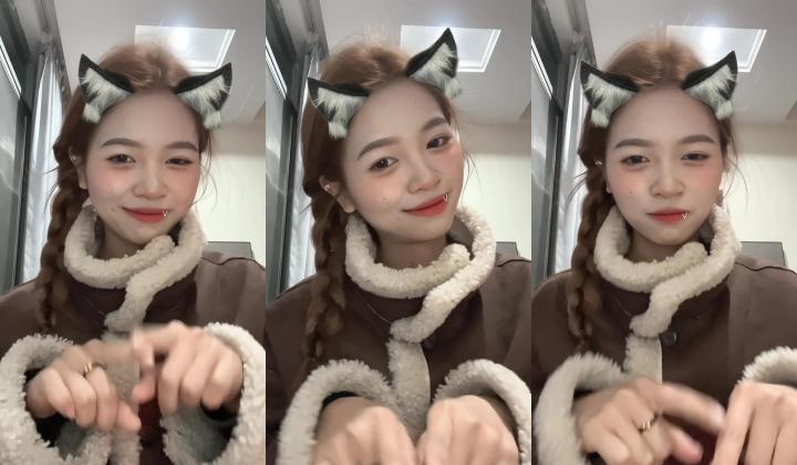 广州高颜值美女笑容甜美乖巧得不行 回家钟爱骑乘女上位疯狂上下猛摇 又狠又色